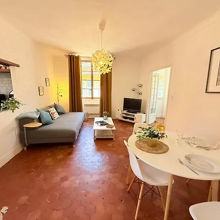 Apartment Typical Nicois In The Heart Of Old Town